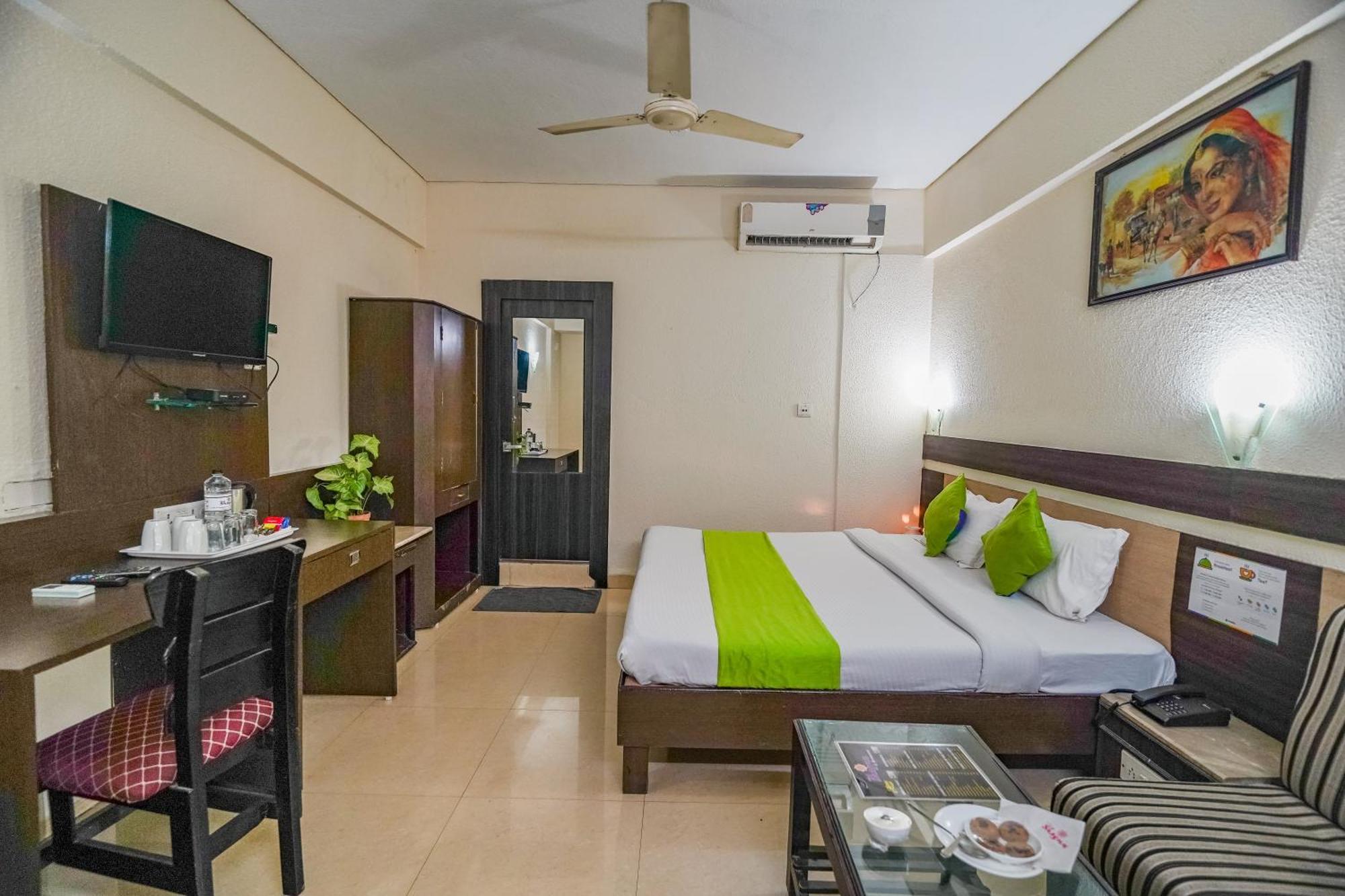 Hotel The Shagun Bhopal Esterno foto