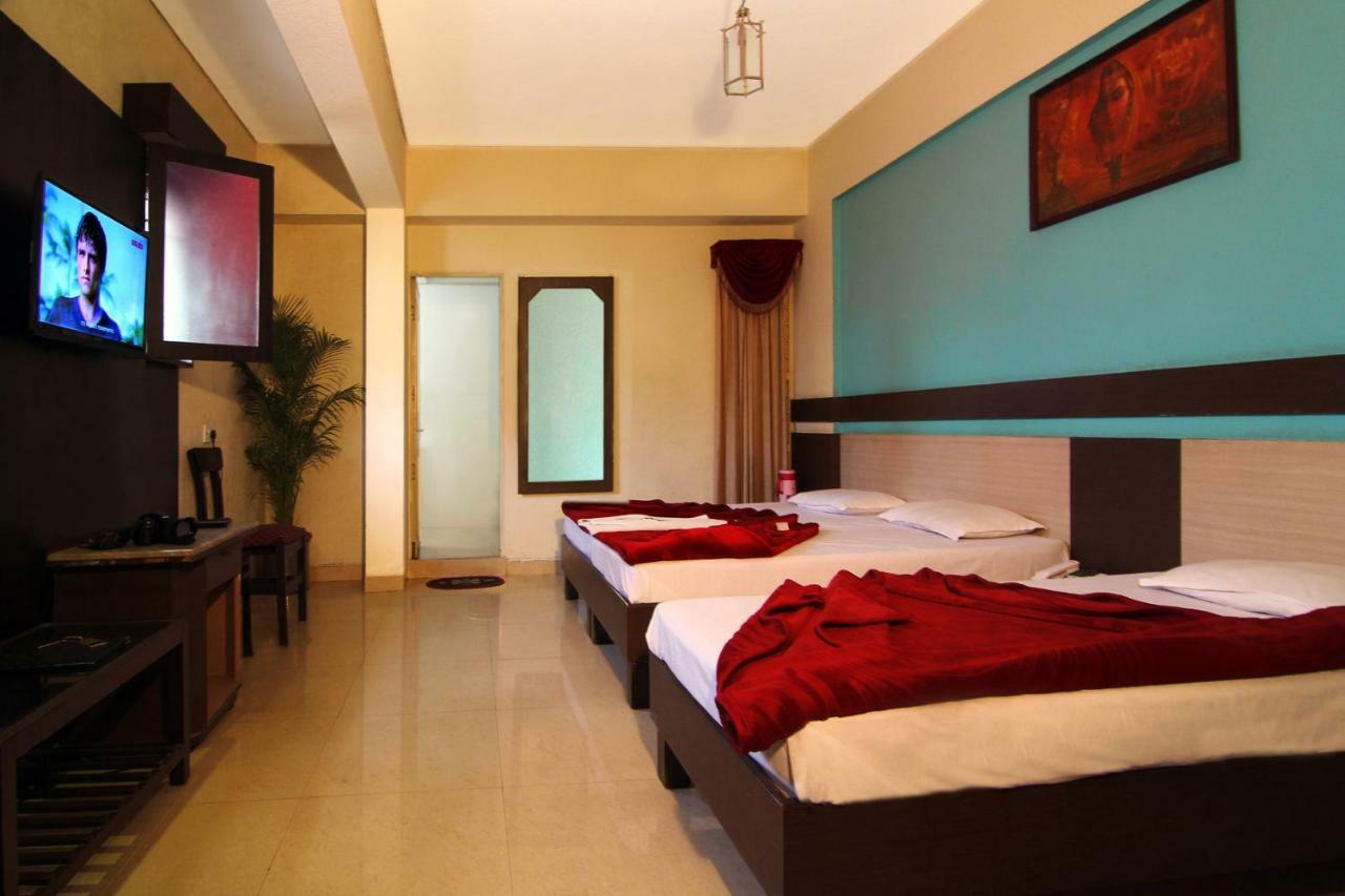 Hotel The Shagun Bhopal Esterno foto