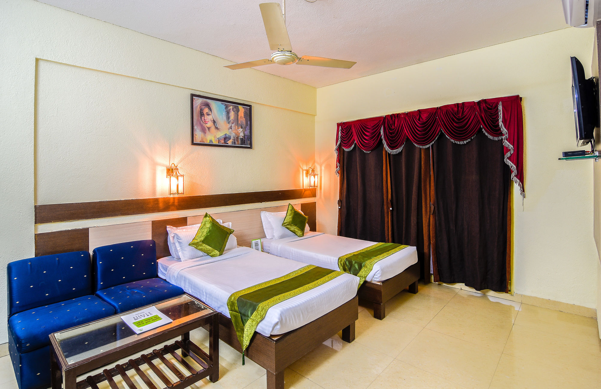 Hotel The Shagun Bhopal Esterno foto