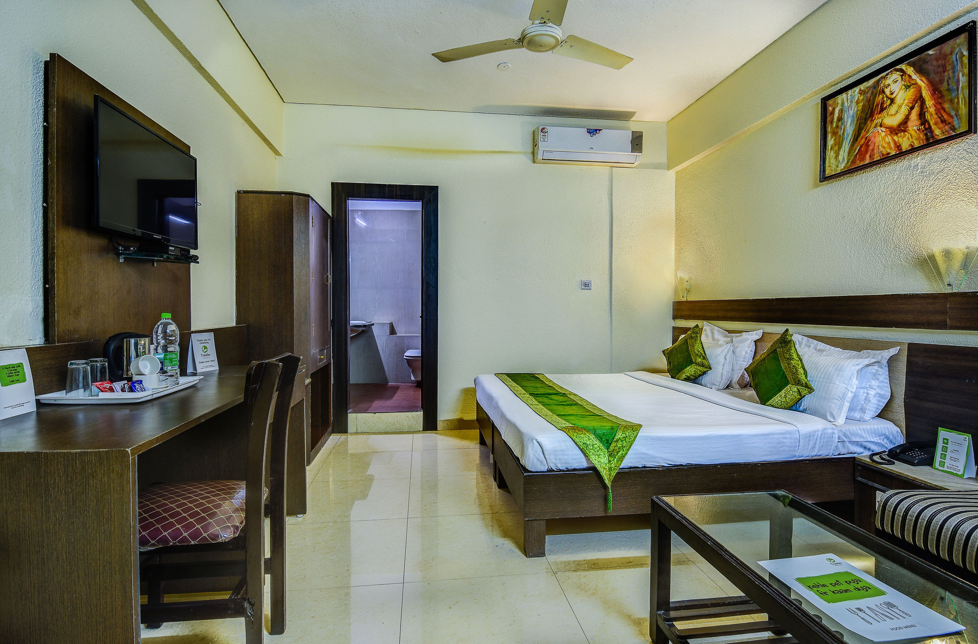 Hotel The Shagun Bhopal Esterno foto