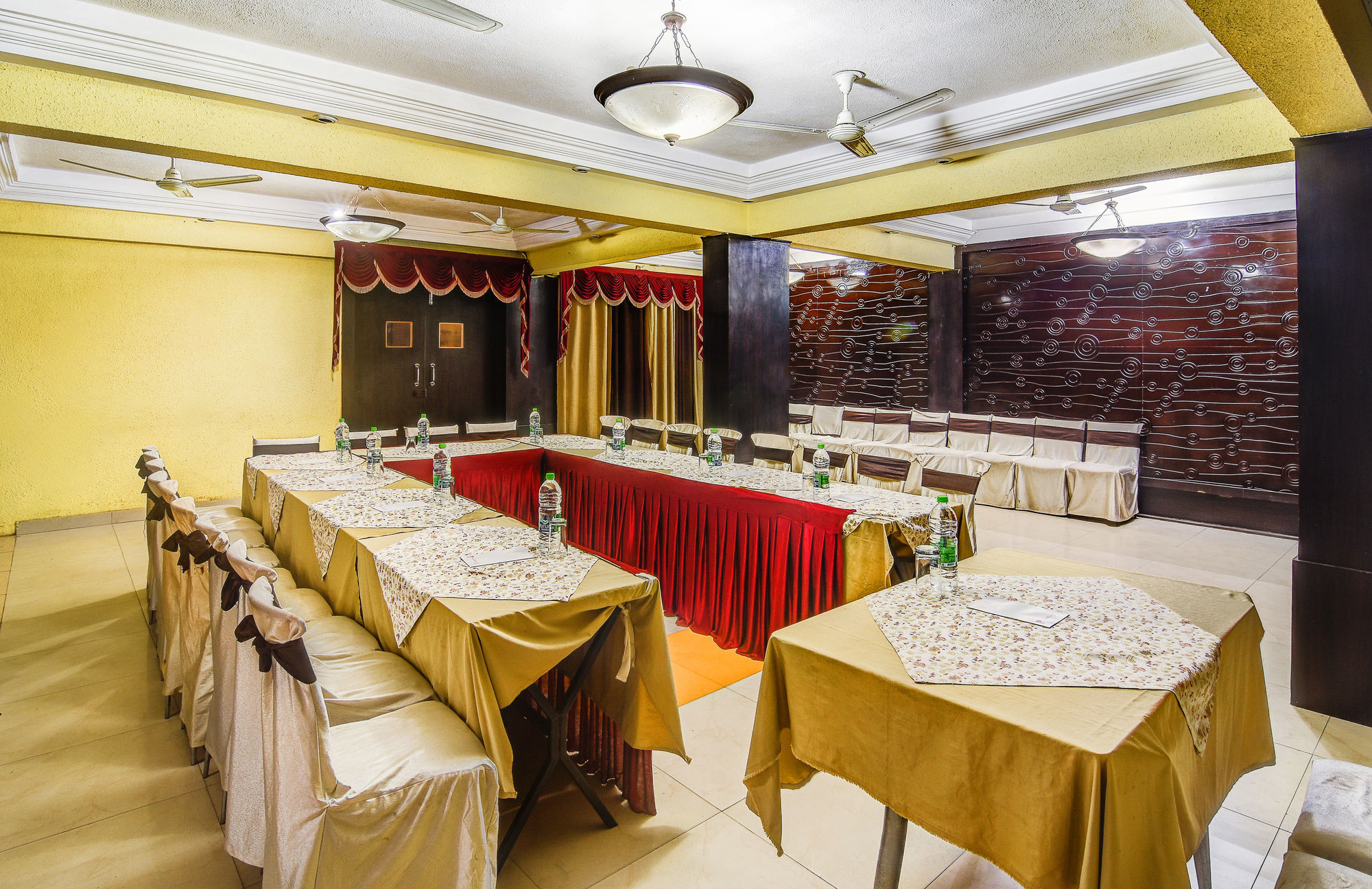 Hotel The Shagun Bhopal Esterno foto